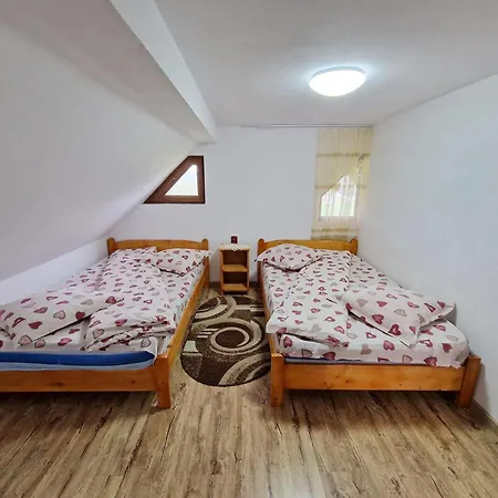 Poiana Dealul Frumos Gîrda de Sus